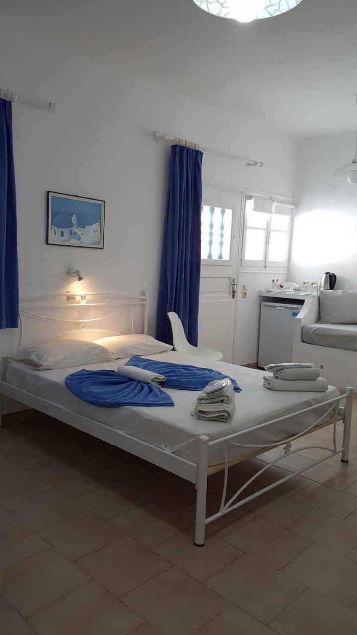 Hotel Santa Barbara Perissa  Zimmer foto